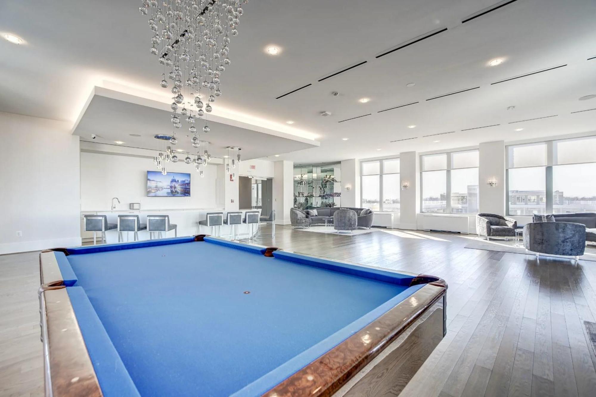 Spacious 2 Bedrooms Apt @Crystal City With Gym Arlington Kültér fotó